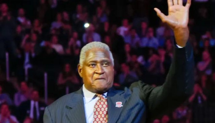 willis reed knicks legend dies at 80