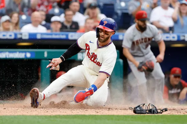 phillies vs diamondbacks betting predictions