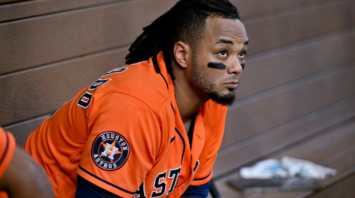 Maldonado accepts 1-year deal with white sox