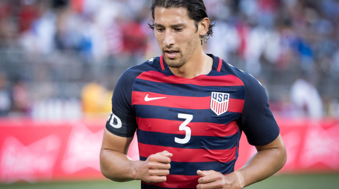 omar gonzalez signed by fc dallas