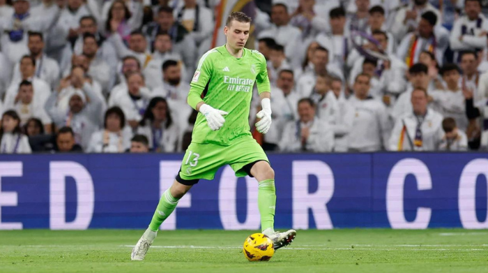 lunin to sign with mendes
