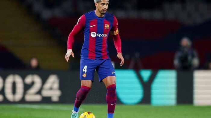 araujo agrees agents to meet with club
