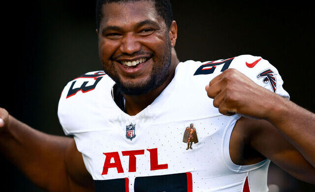 dl calais campbell signing with dolphins