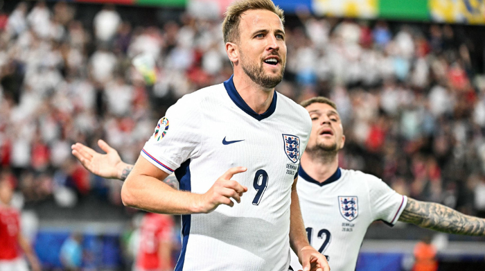 kane upset with england teammates leaving the squad
