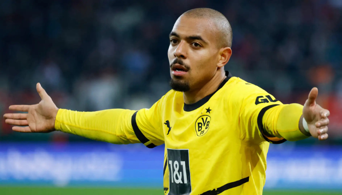 dortmund to sell forest, everton eye malen as he searches for top club