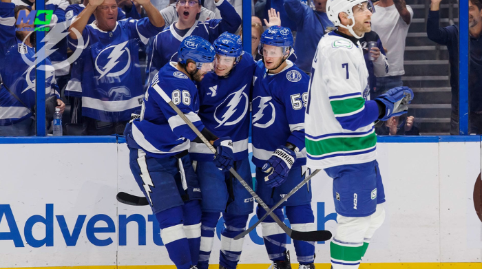 vancouver canucks vs tampa bay lightning